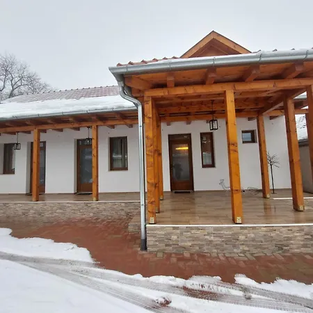 Hanna Apartamento Bujak